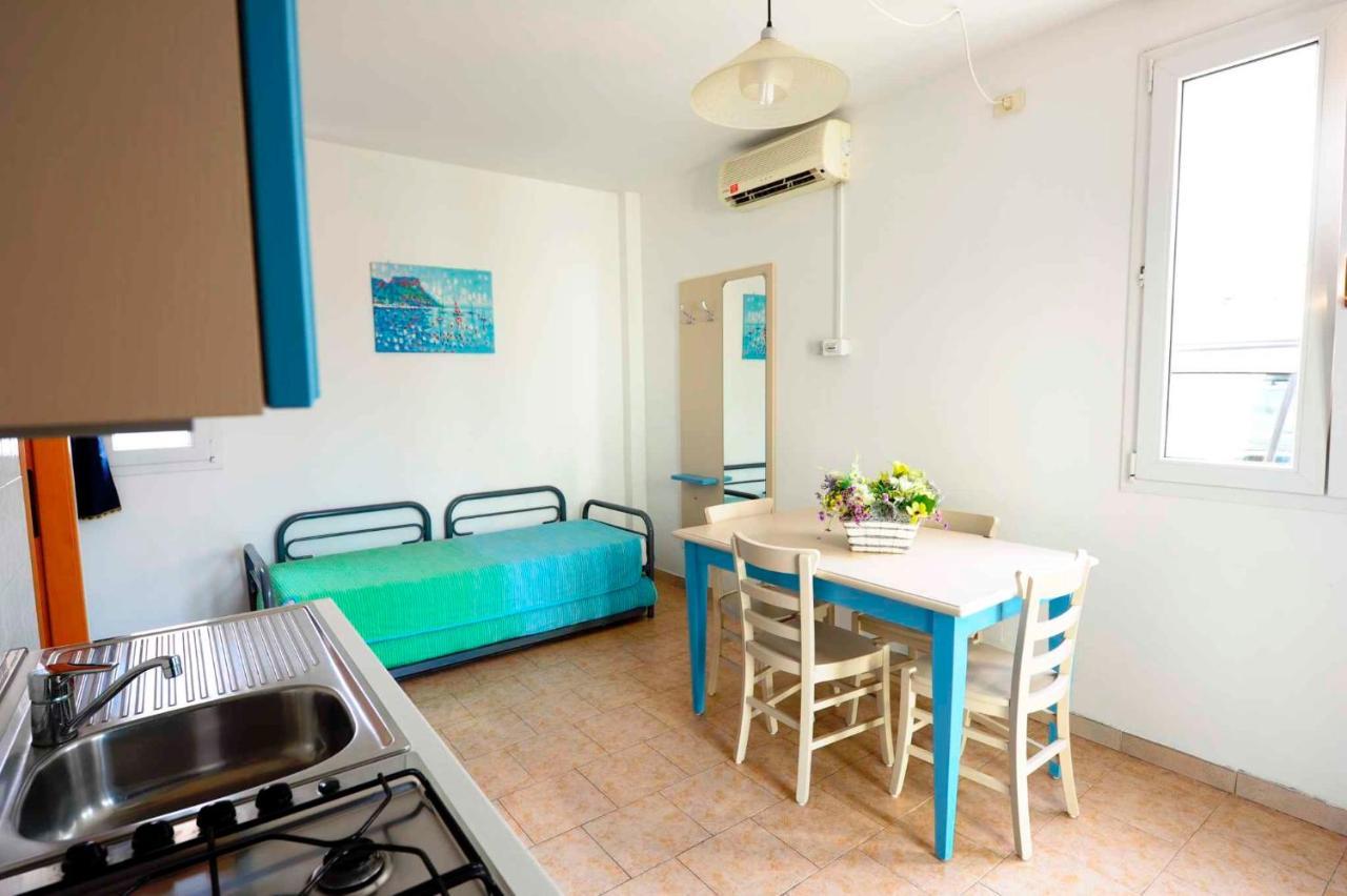 Apartamento Camping Bella Italia In Peschiera Del Garda - Gardasee Exterior foto